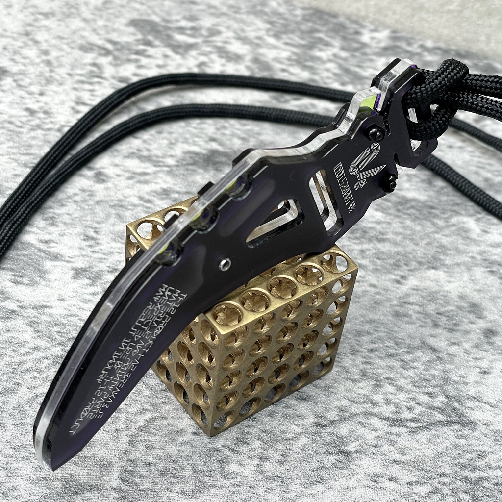 ディフェンスツール型ペンダント