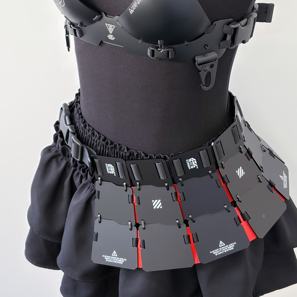 ハーフスカートアーマー