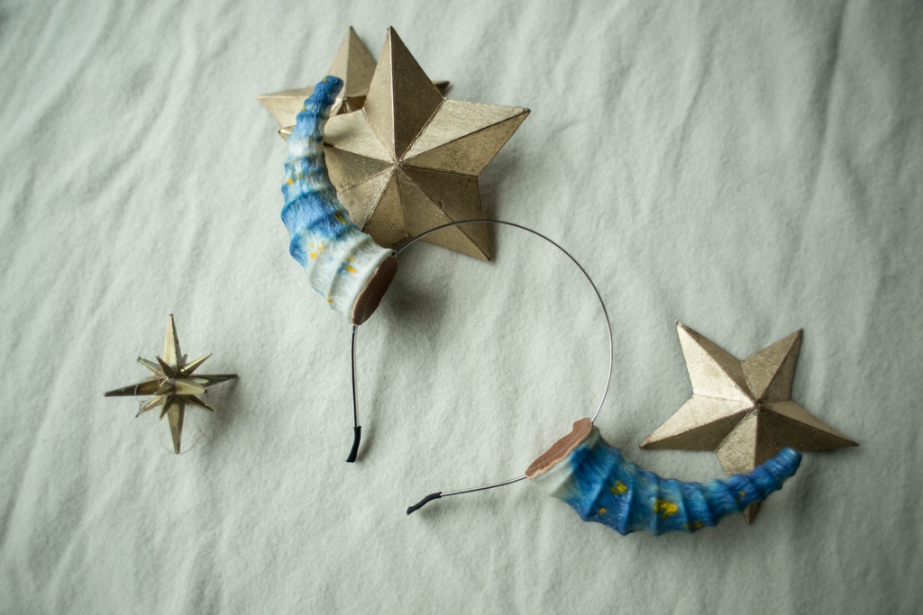 夜空のツノ(上向き型