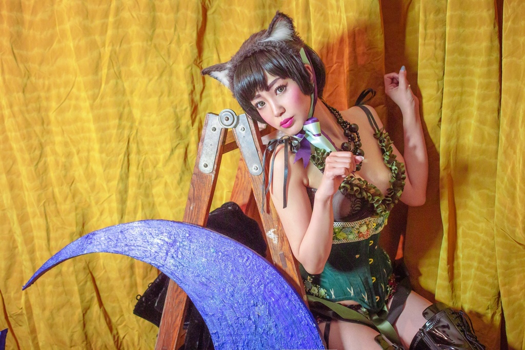 C100新刊:étoile eyes sparkle when she smiles