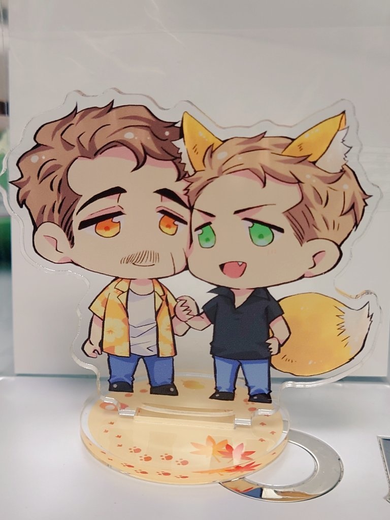 ルスハン🦊アクリルスタンド/ウッドキーホルダー