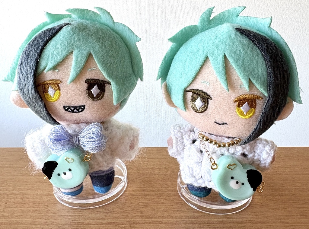緑のクマさんポシェット