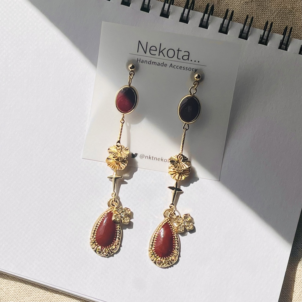 乱凪砂 荒野の花衣装 揺れるピアス/イヤリング