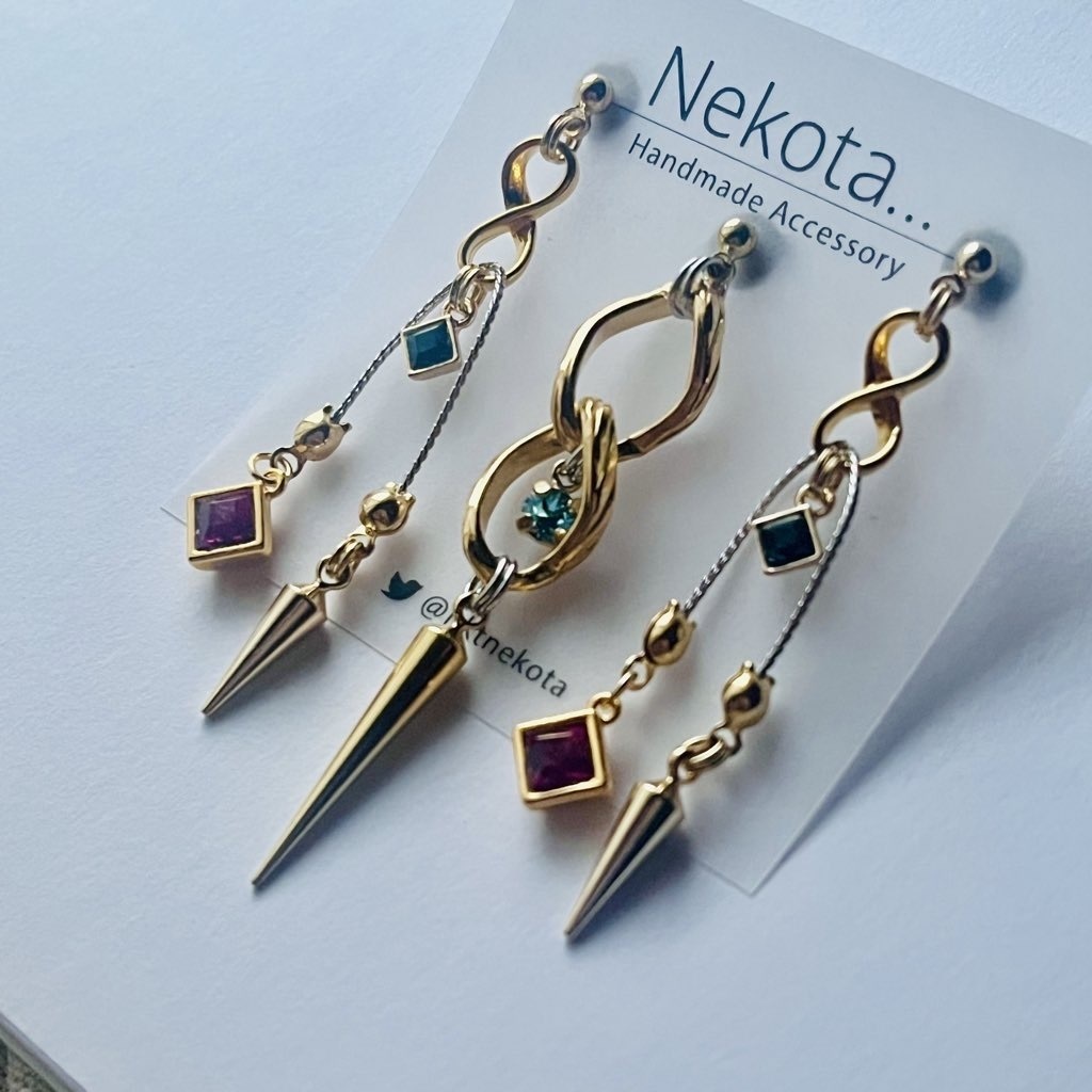 Eden 円環のRefraction イメージピアス/イヤリング