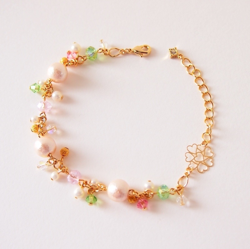 恋柱 甘露寺蜜璃 イメージアクセサリー