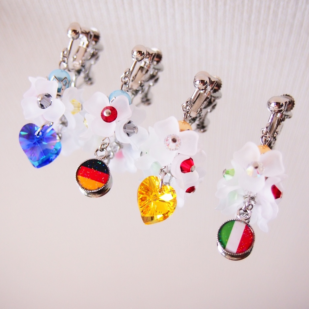 【独伊日普】国旗カラーお花イヤリング