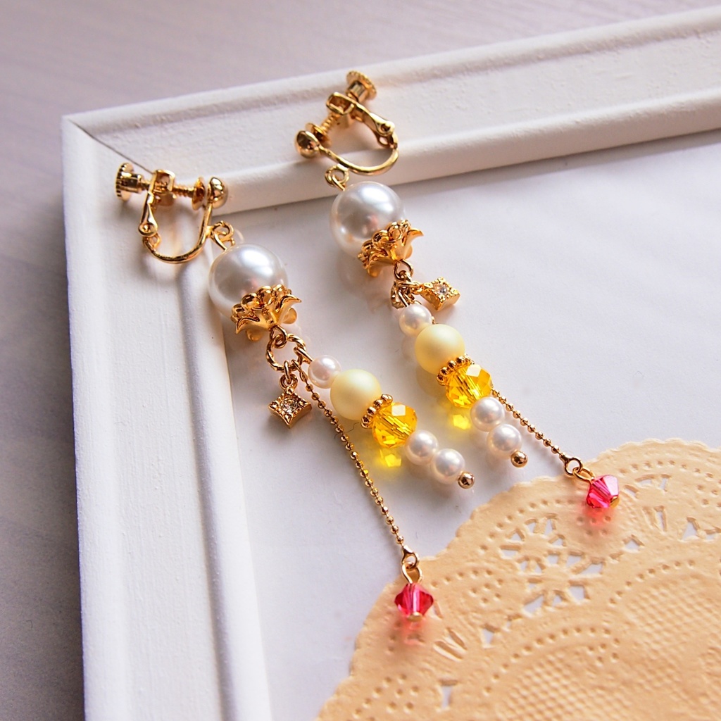 岩子 イメージイヤリング・ピアス