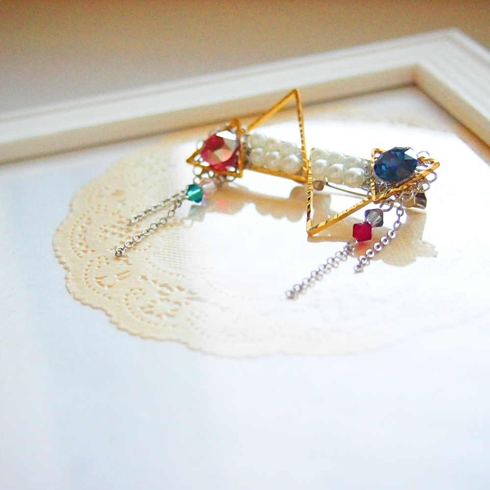 【2種】トライアングル 父たち ブローチ