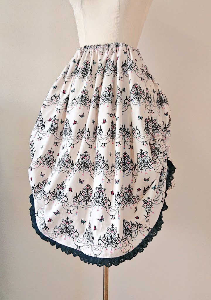 【完売・展示作品】シャンデリア緞帳スカート 白