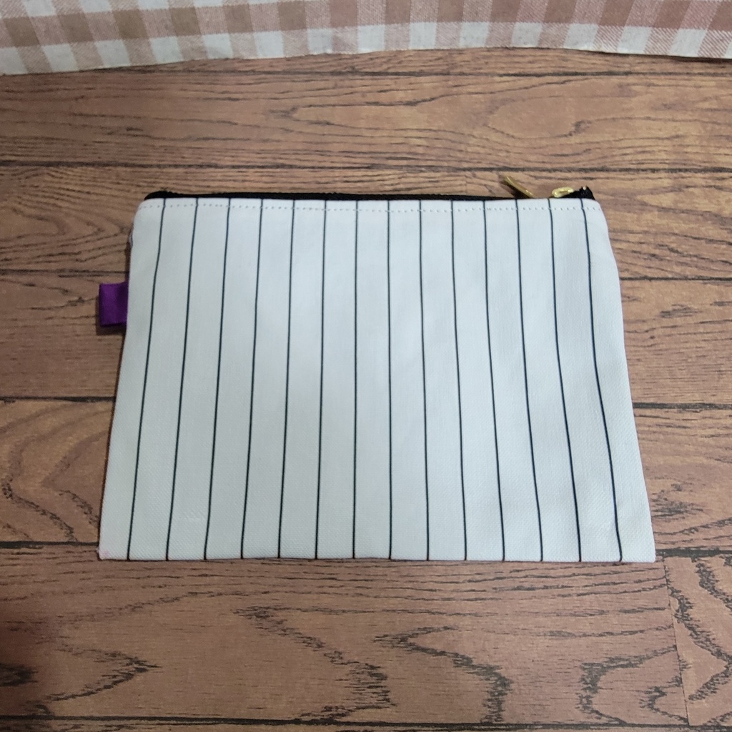 まほやくオーエン衣装イメージポーチ