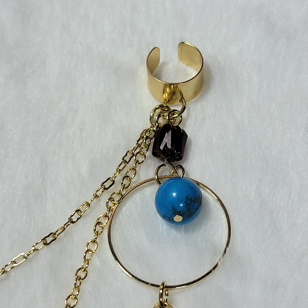 純真な機織りのバラッドオーエンイメージグラスチェーンイヤーカフ