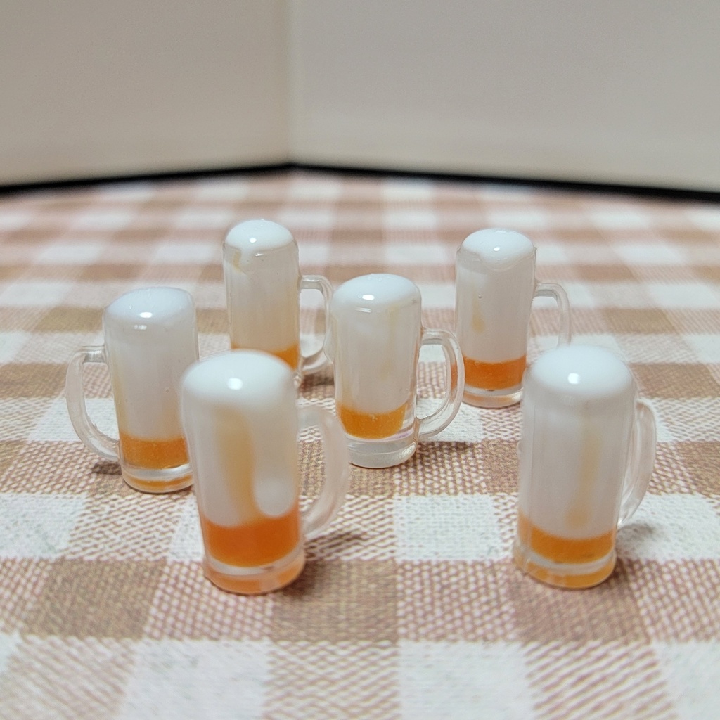 ぬいぐるみ用カインが注いだ9割泡ビール