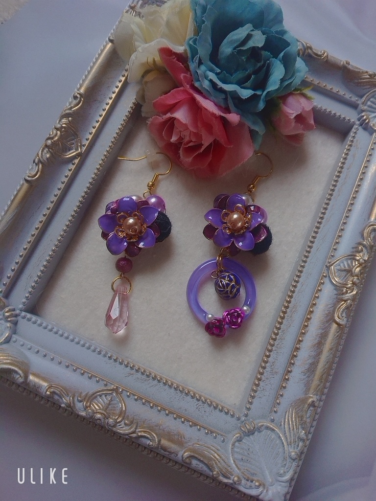 ツイステ  ポム寮イメージ ピアス