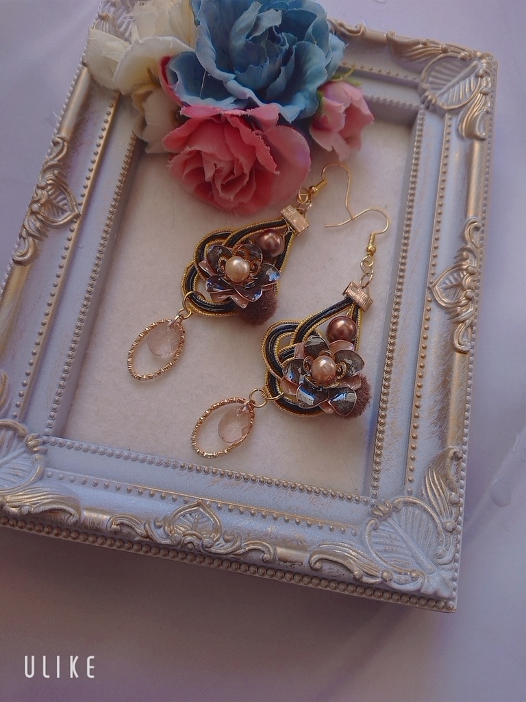 ツイステ サバナクローイメージ水引ピアス