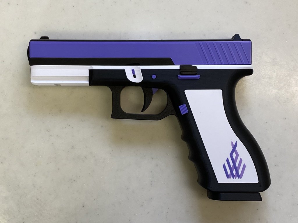 第17号ヴァルキューレ制式拳銃/カンナ固有武器【完成品】