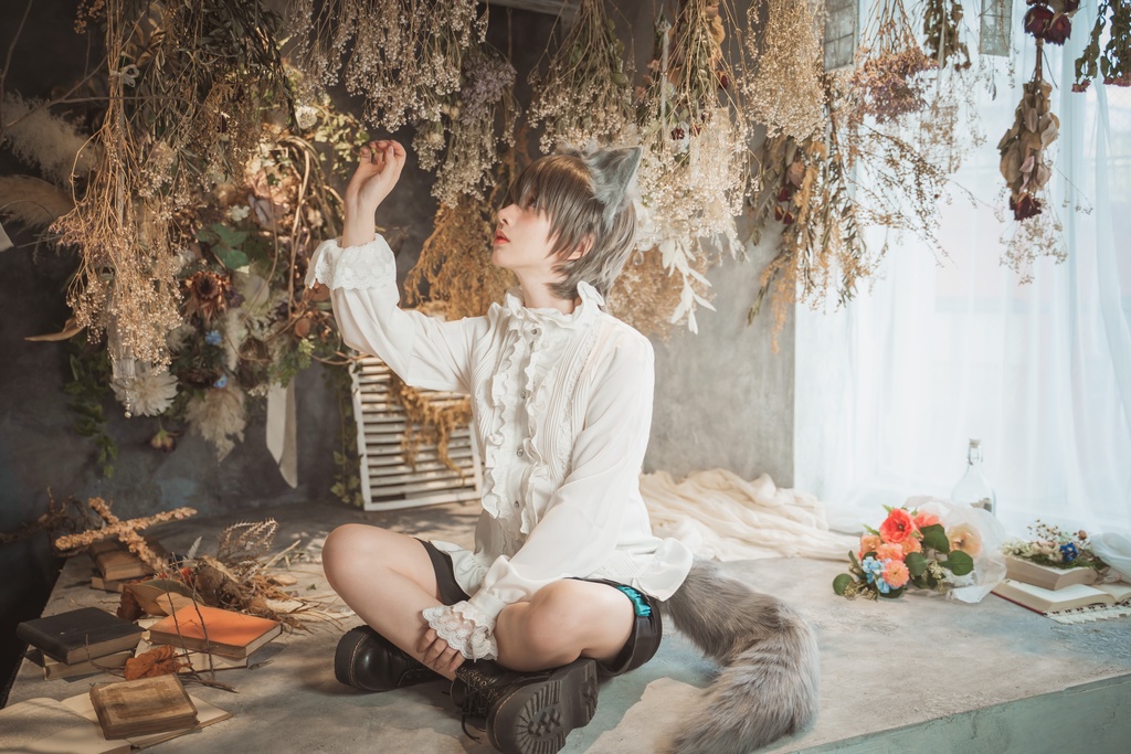 【新刊】Little Red Riding Hood.