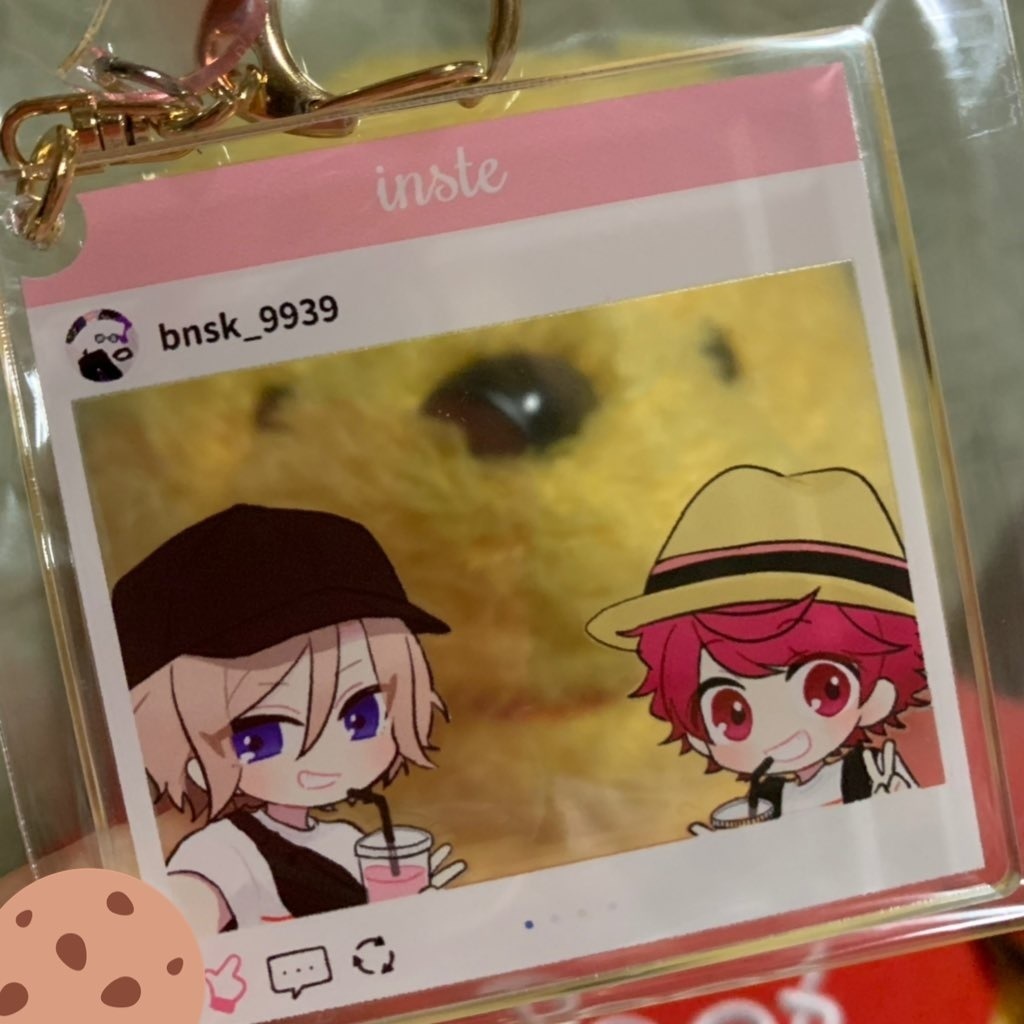 万咲おでかけアクキー