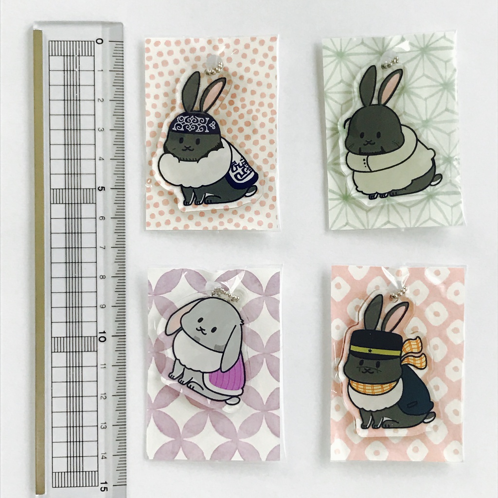 うささんアクキー