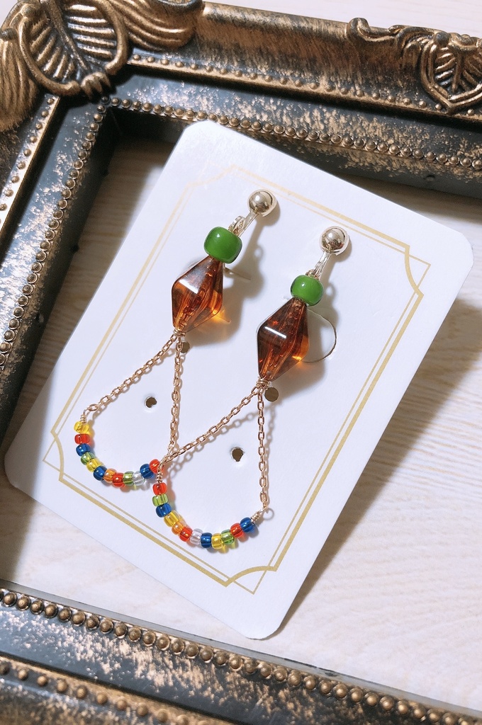 サバナクロー寮イメージのイヤリング