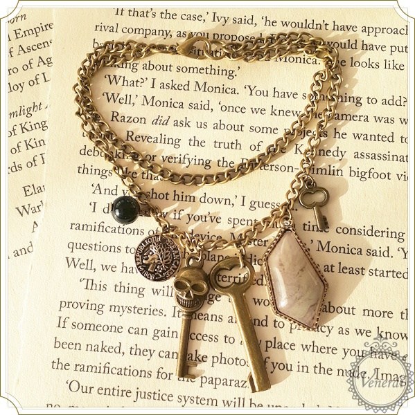 アンティーク調鍵ブレスレット ゴージャス 2連 じゃら付け コイン