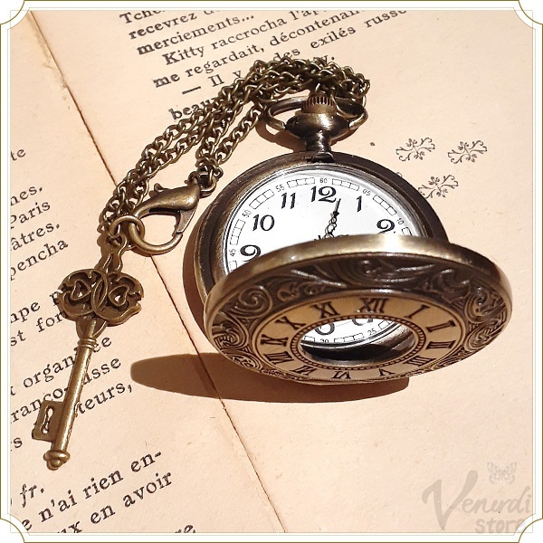 懐中時計バッグチャーム ローマ数字