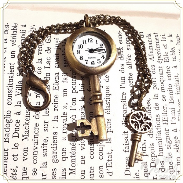 懐中時計 鍵型 バッグチャーム