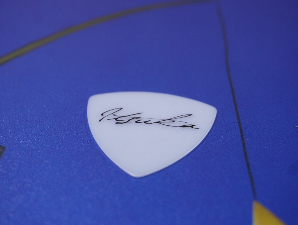 歌詞カード+ピック