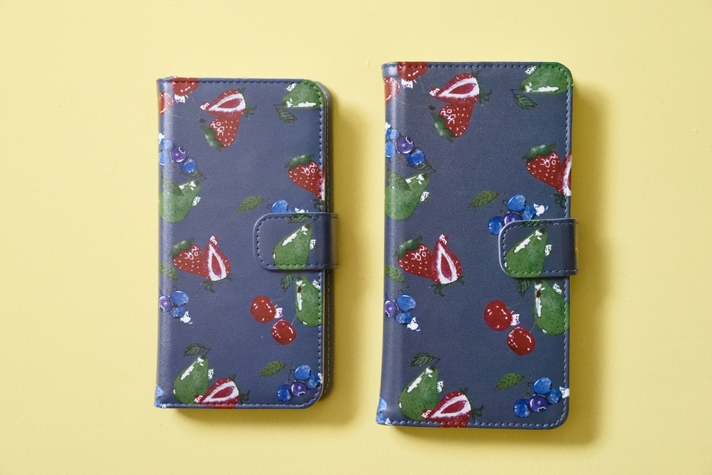 ちいさいねこフルーツスマホケース