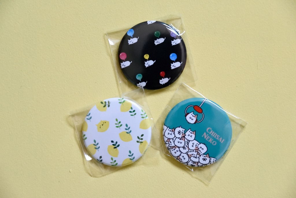 大きめ缶バッヂ