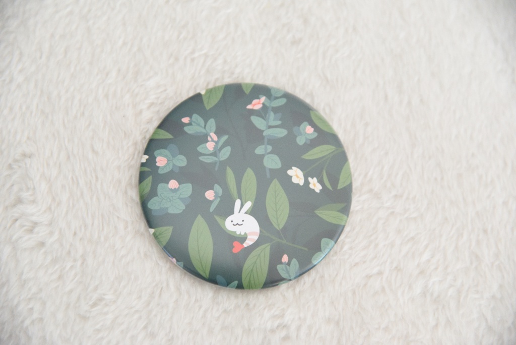 缶ミラー(ゆる魔物・えびうさ)