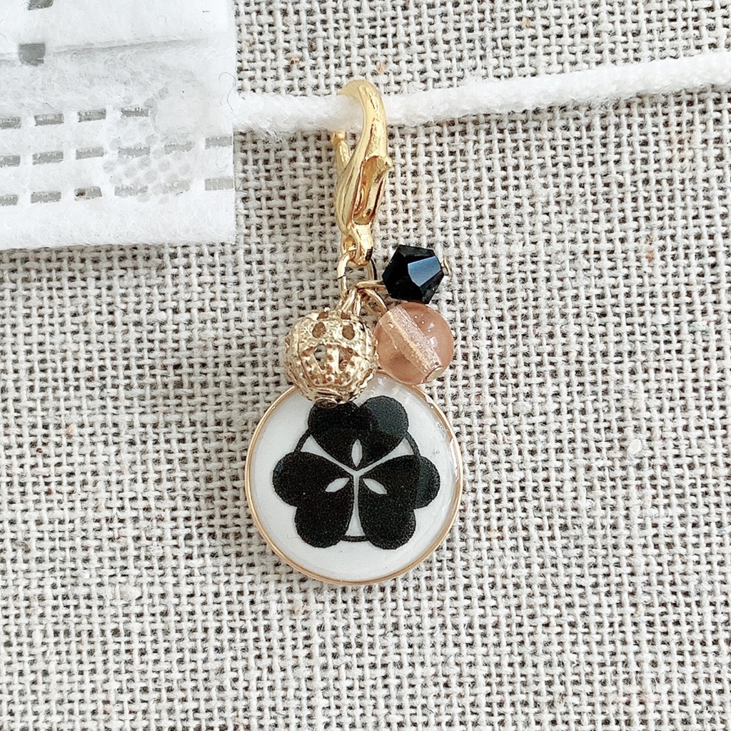 ❀刀剣乱舞 亀甲貞宗 miniチャーム