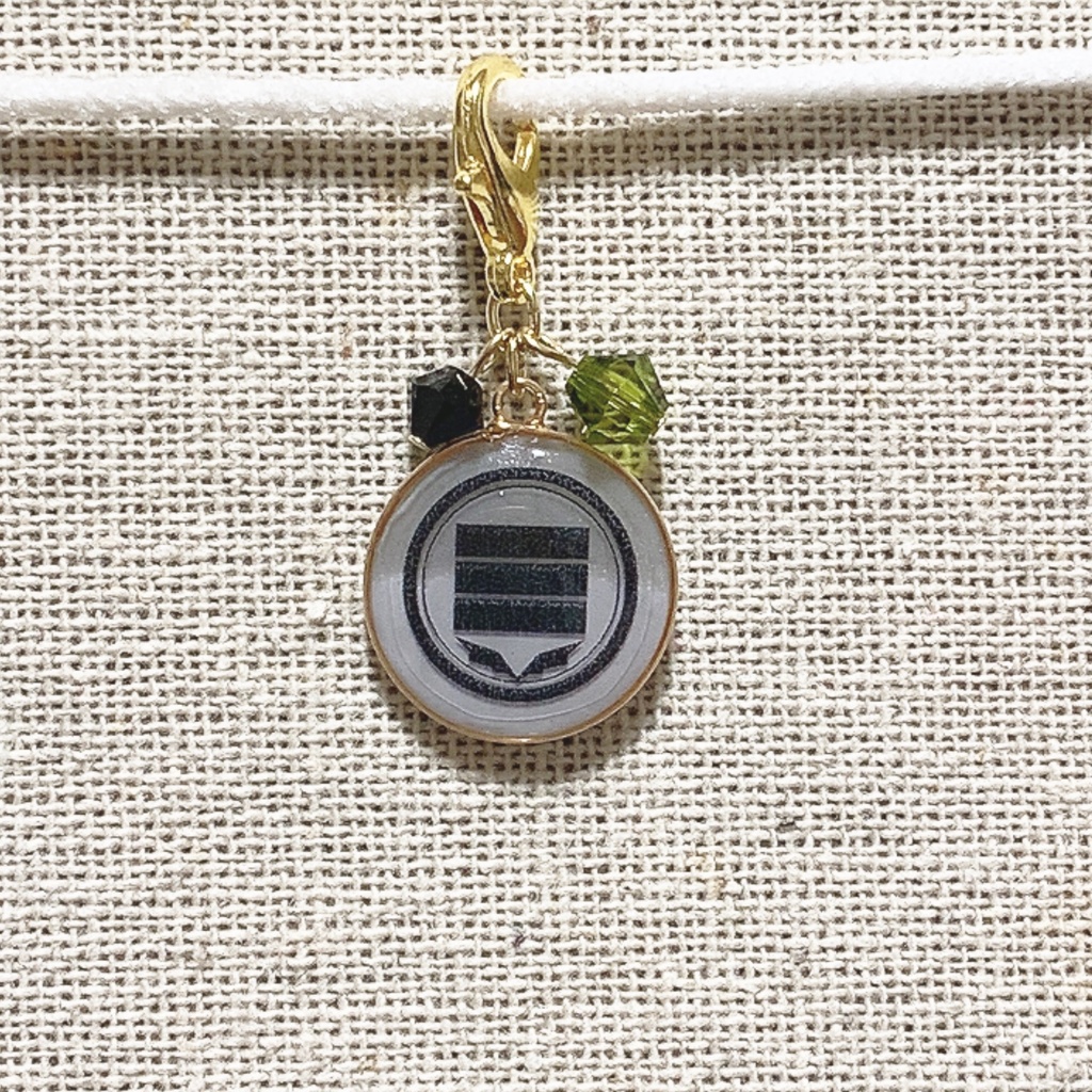 ❀刀剣乱舞 篭手切江 miniチャーム