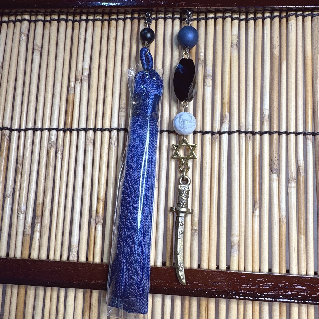 長尾景 𝐕𝚫𝐋𝐙 バルツ 概念アクセサリー ピアス