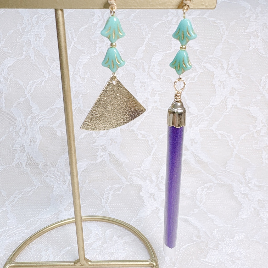弦月藤士郎 𝐕𝚫𝐋𝐙 バルツ 概念アクセサリー ピアス オニキス