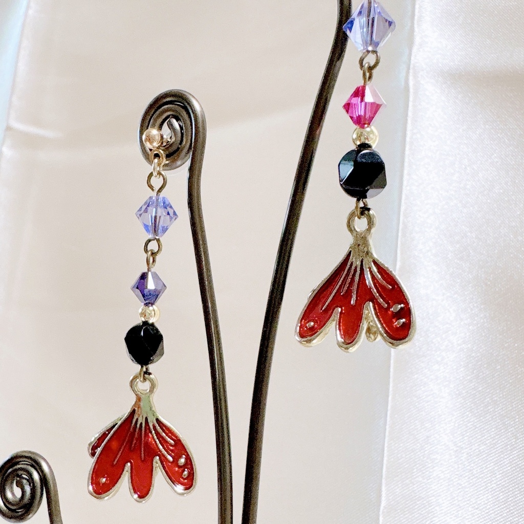 弦月藤士郎 𝐕𝚫𝐋𝐙 バルツ 概念アクセサリー ピアス オニキス