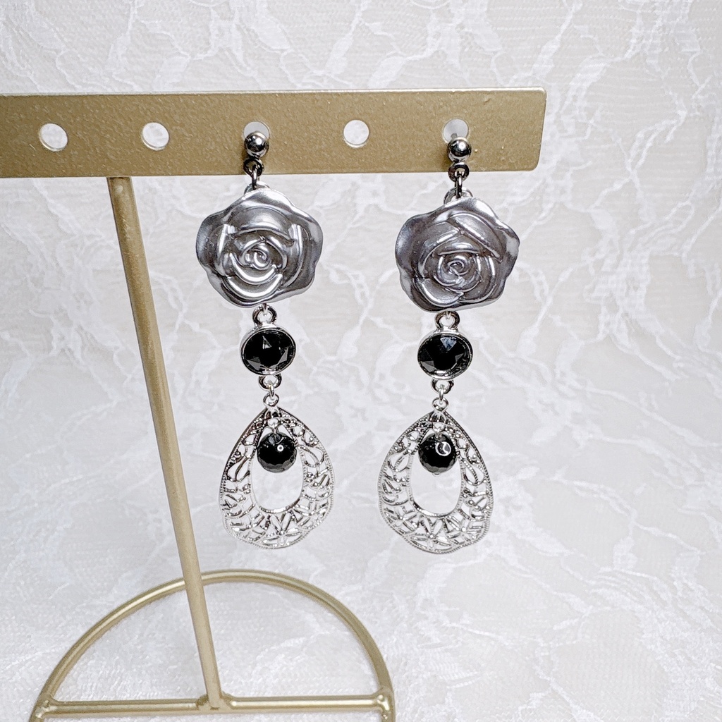 ChroNoiR 叶 概念ピアス アクセサリー