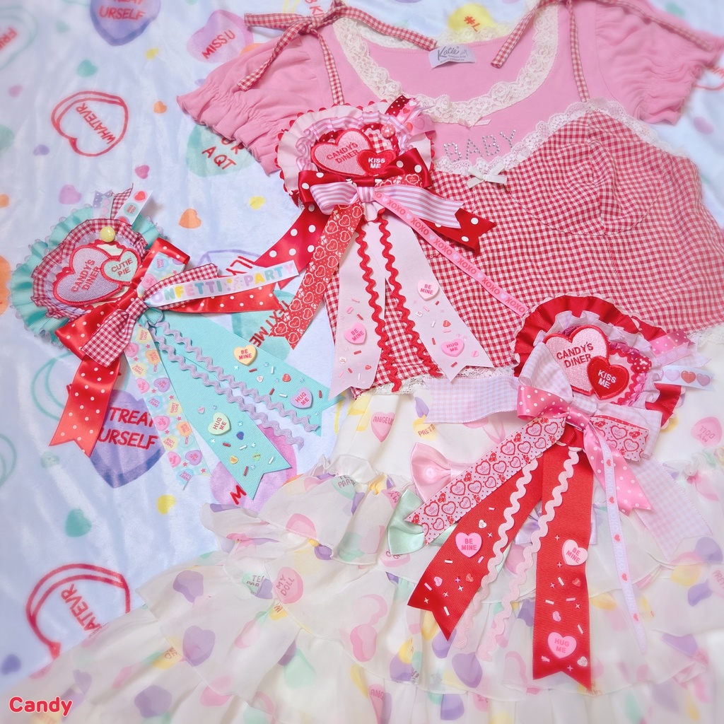 candy a love Rosette Brooch ④