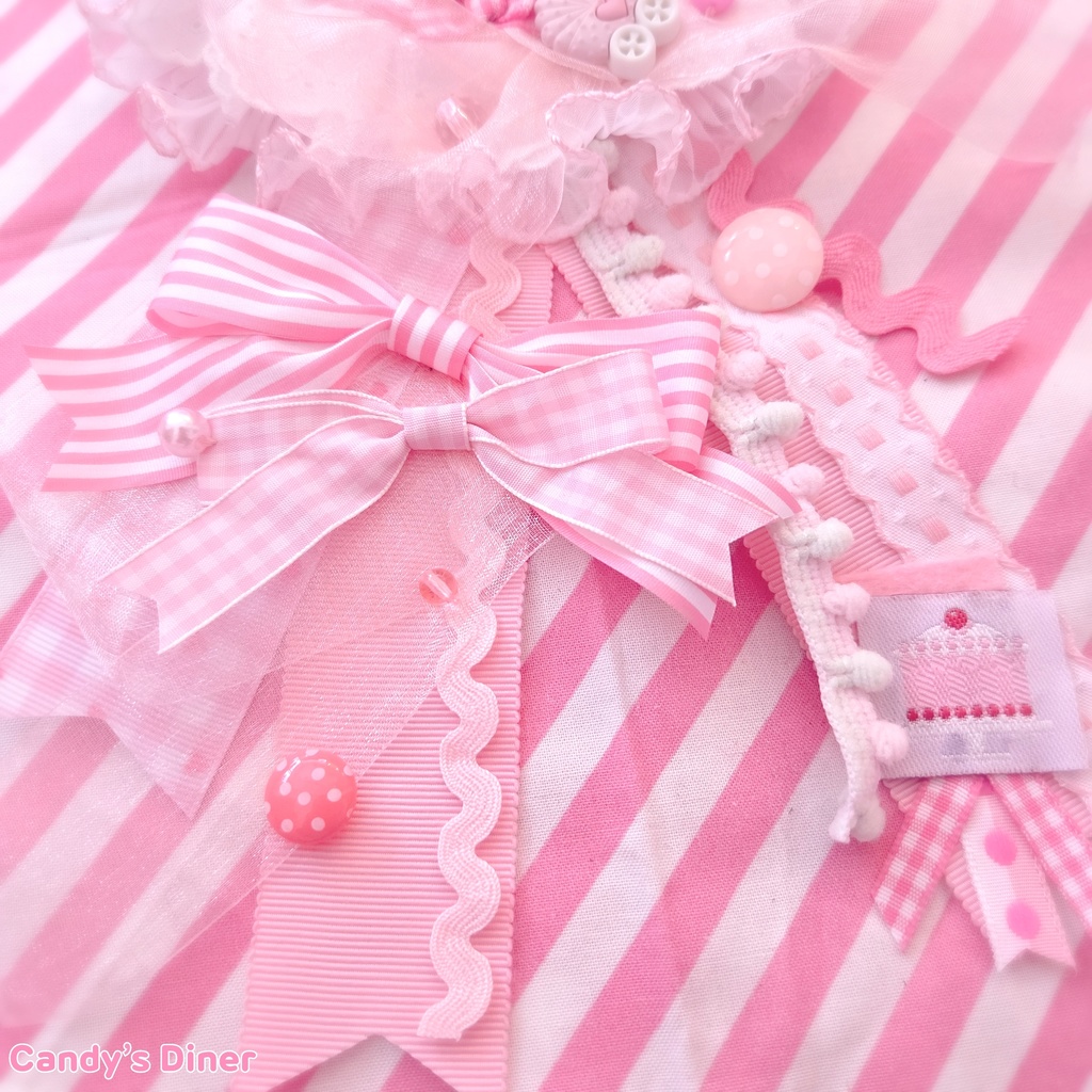 Sugary Christmas Tree Rosette Brooch ②