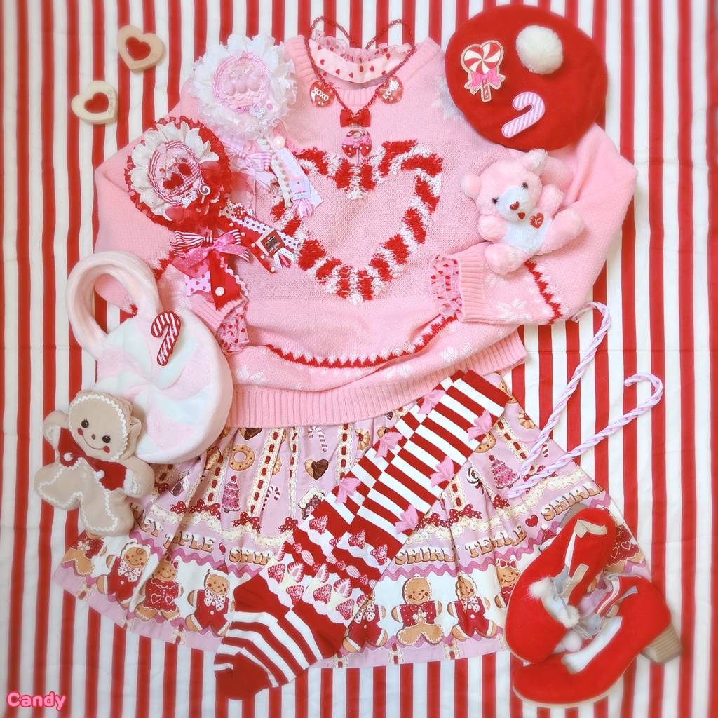 Sugary Christmas Tree Rosette Brooch ②