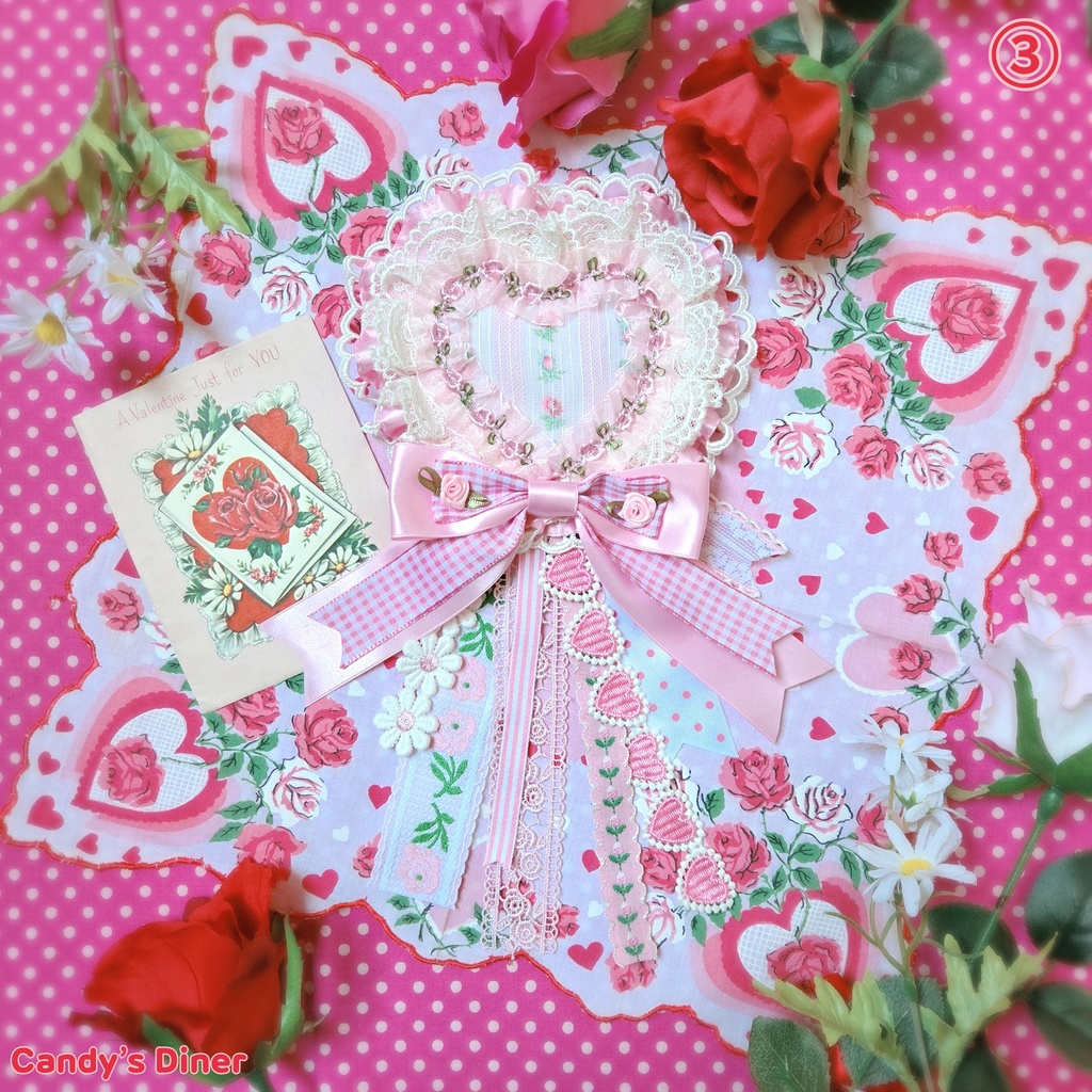 Rose In The Heart Rosette Brooch ③