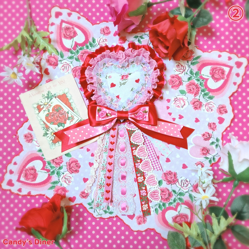 Rose In The Heart Rosette Brooch ②