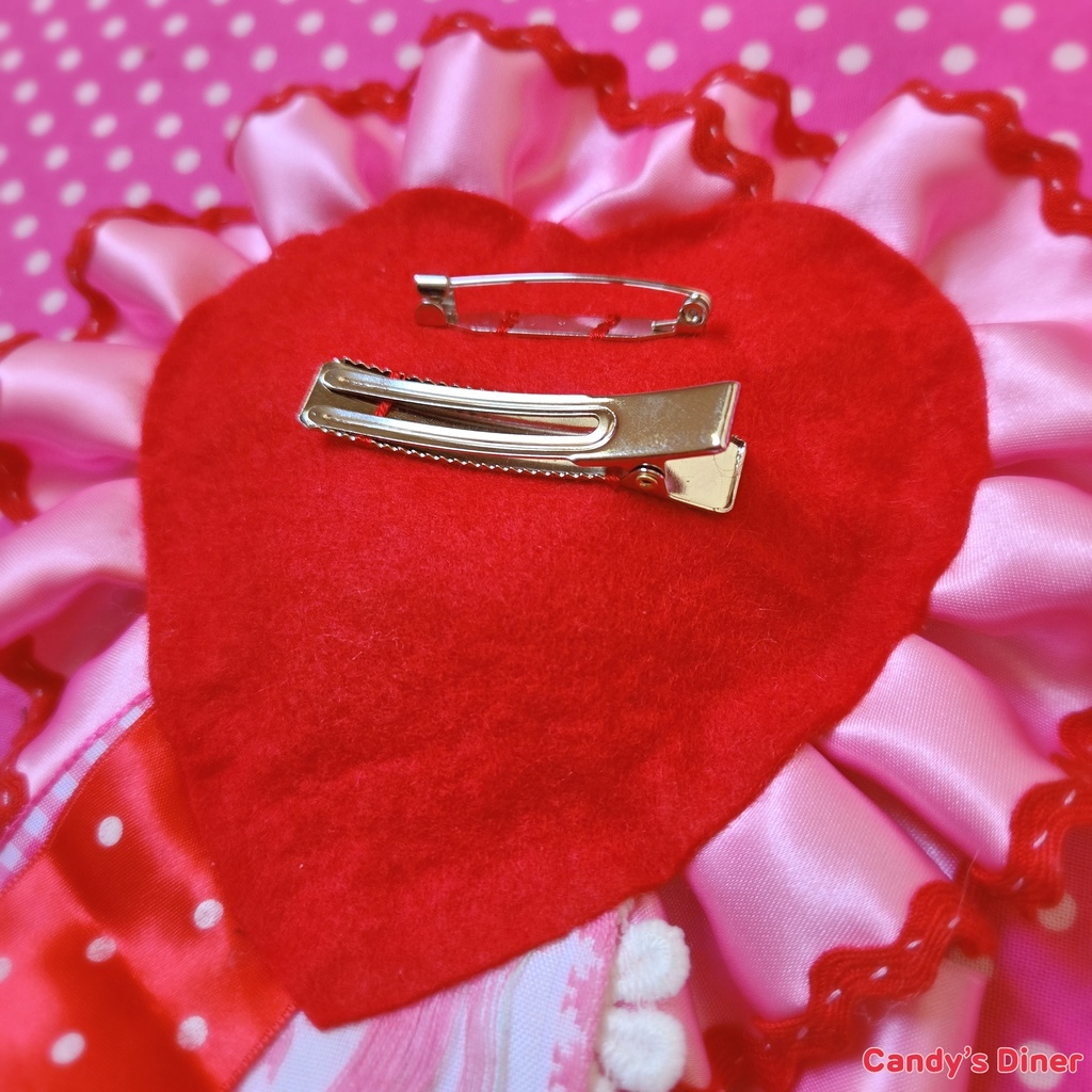 Rose In The Heart Rosette Brooch ①