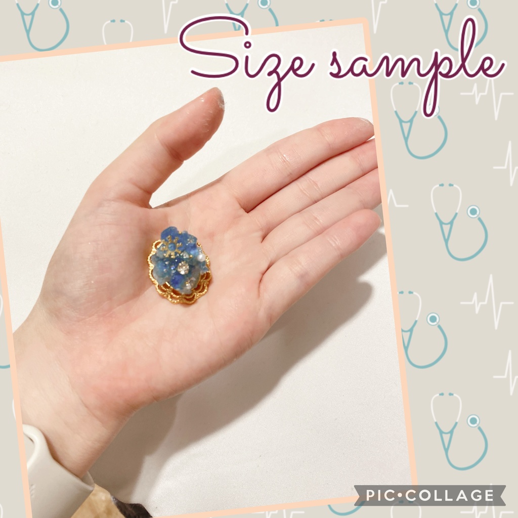 鉱石♢魔法石風ブローチ《ウルトラブルー×星々の海》【size S】