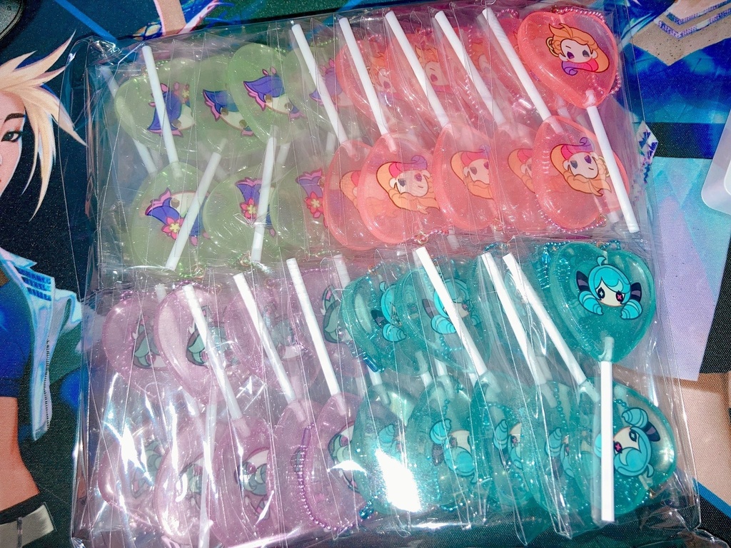 ロリポップアクリルキーホルダー