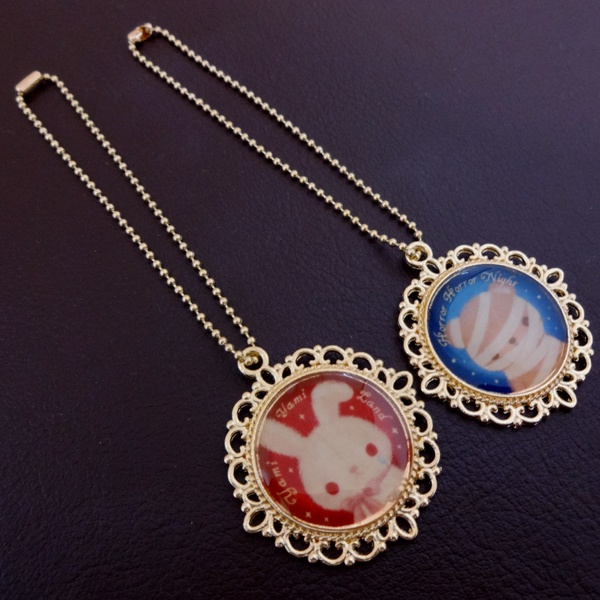 やみウサ&ほらクマ チャーム