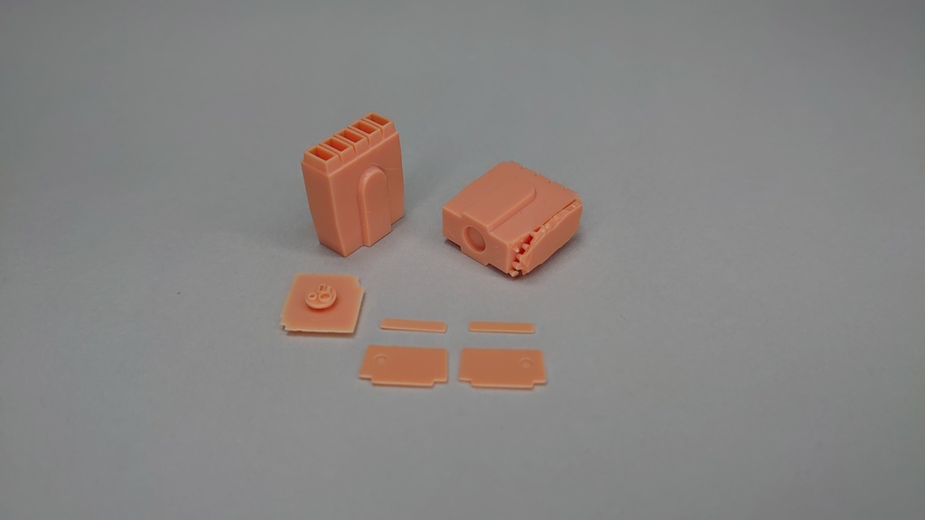 [S002-P] VE-1(VF-1, VT-1) 脚部エンジンノズル(試作品)+ディテールパーツ+VE-1カメラ 5穴タイプ 