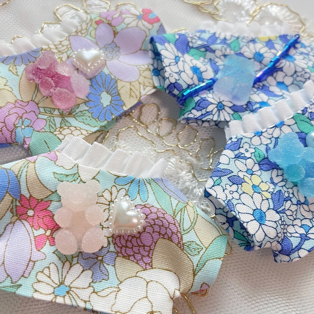 Flower pattern gumi🧸 tops