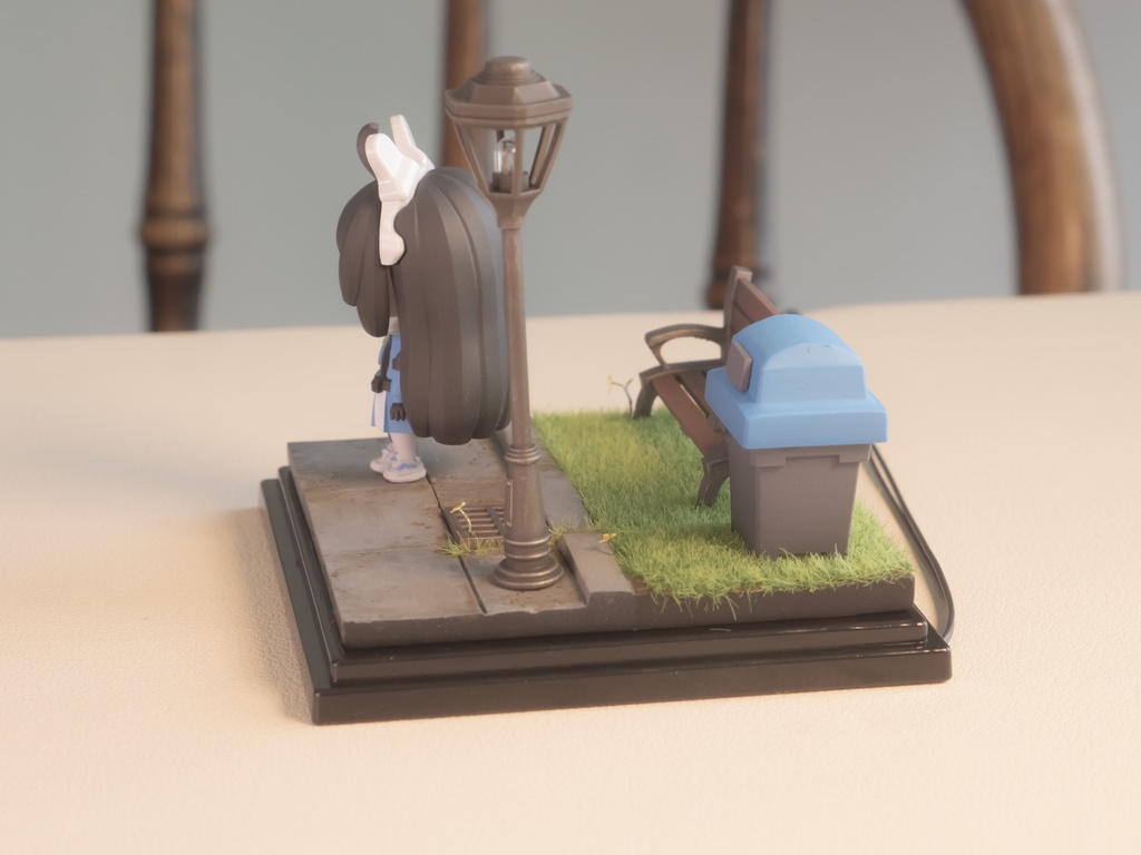 霞沢 ミユと公園