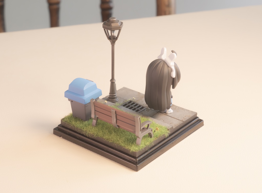 霞沢 ミユと公園