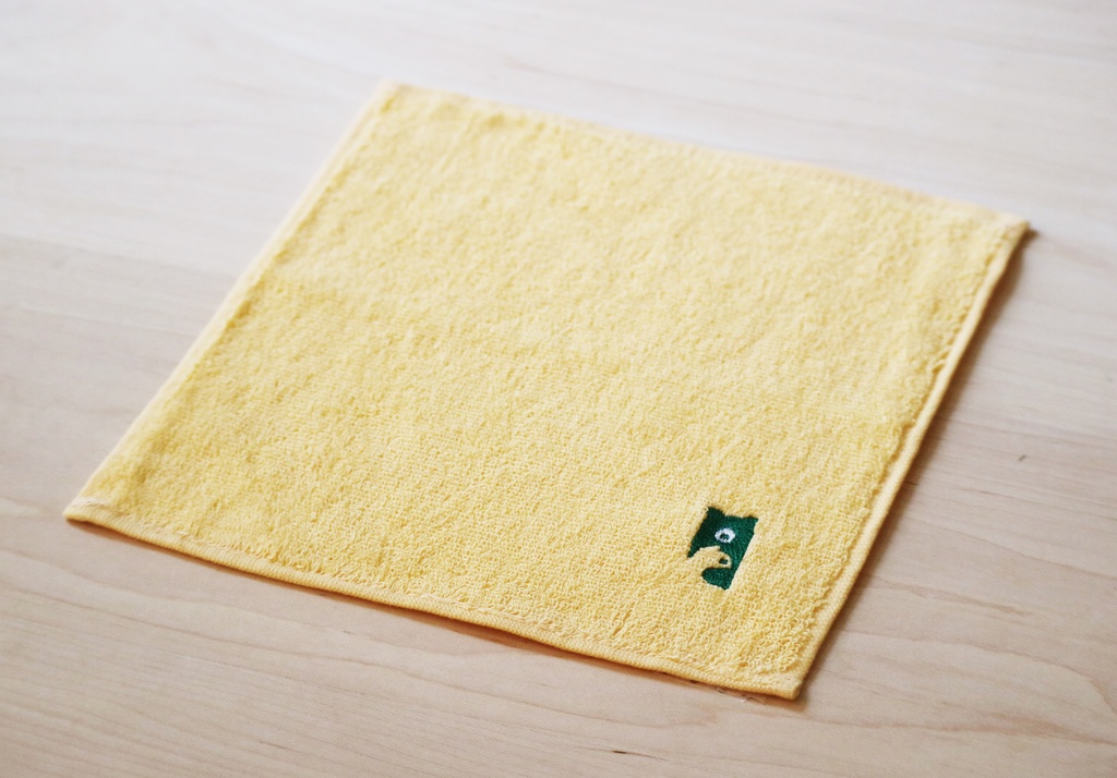 くまとねこの刺繍タオルハンカチ